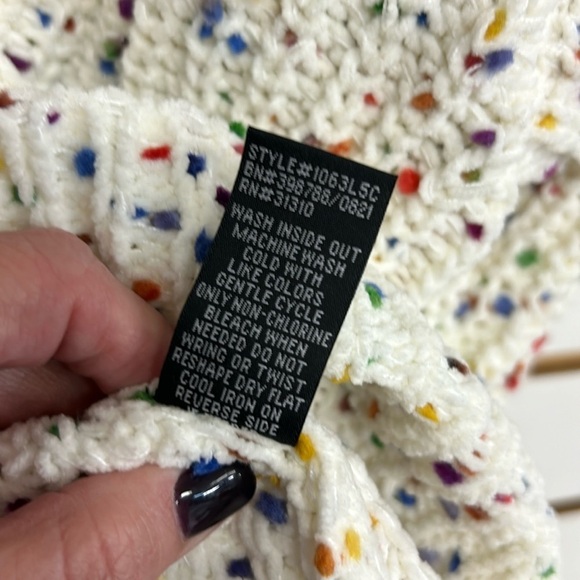 I.N. San Francisco NWT XL White Rainbow Confetti Chenille V-Neck Sweater Knit - Picture 9 of 11